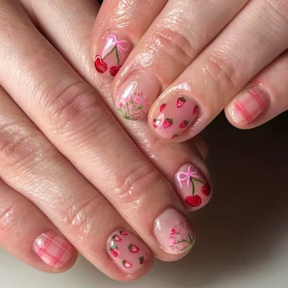 Spring & Summer Pink Press-On Nails, Cherry & Strawberry Checkerboard Pattern, Sweet Glossy Short Oval Nail Art, 24-Piece False Nails