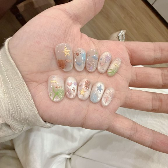 Spring limited simple wearing armor pure handmade short cat eye whitening manicure removable hand-painted love fake nails