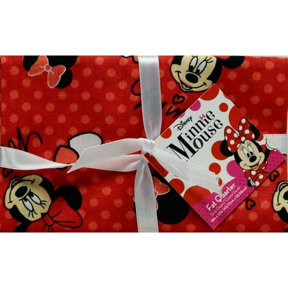 Springs Creative 18" x 22" Cotton Disney It's All About Minnie Head Toss Sewing & Craft Fat Quarter Precut, Red