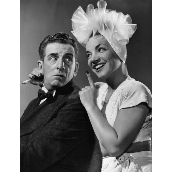 Springtime In The Rockies From Left Edward Everett Horton Carmen Miranda 1942 �20Th Century Fox Tm & Copyright / Courtesy: Everett Collection Photo Print (8 x 10)
