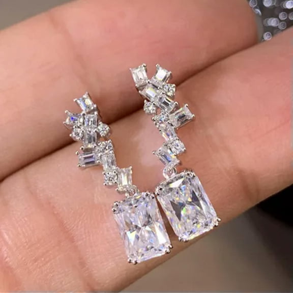 Sprkly Cubic Zircon Drop Earring Gorgeous Women 925 Silver Party Jewelry