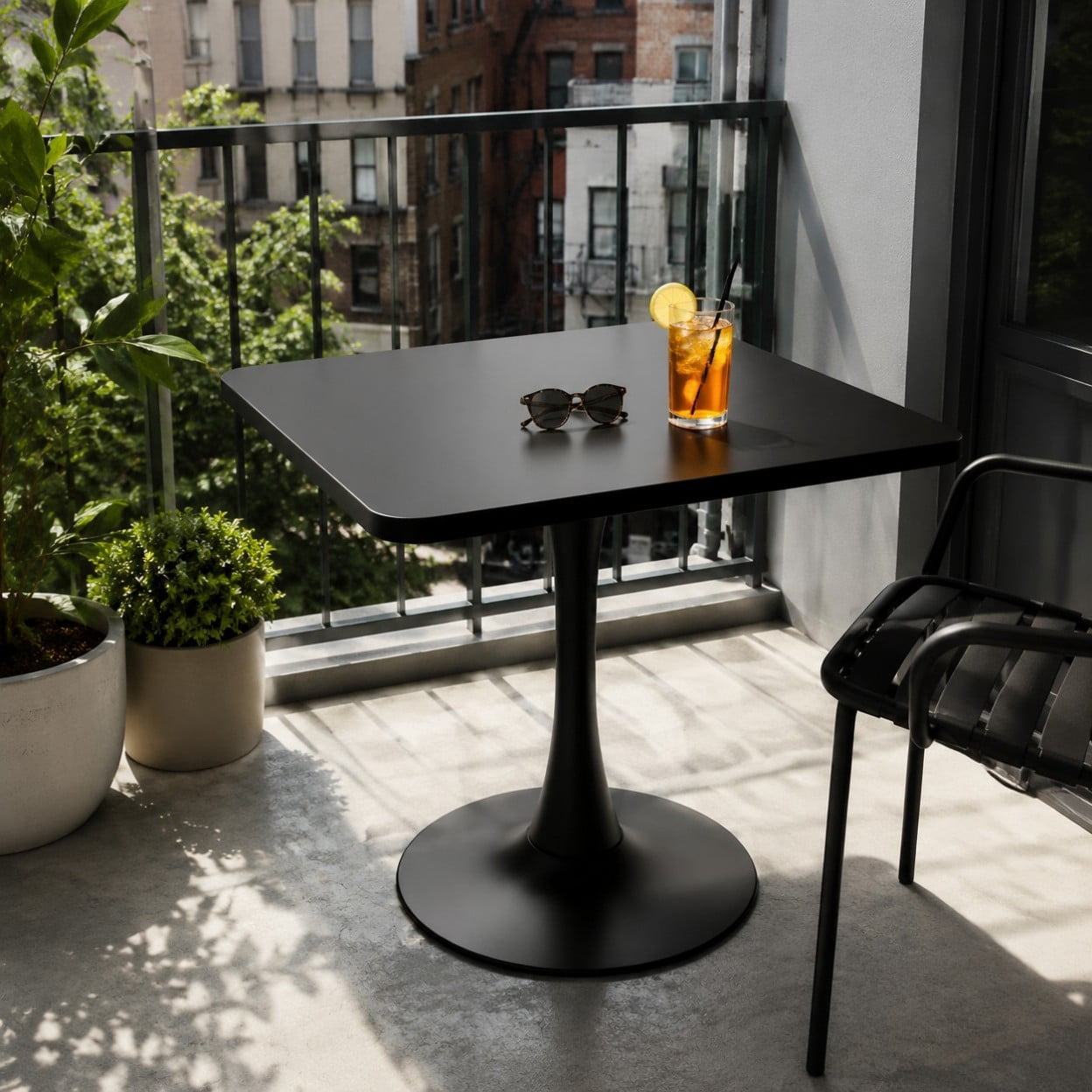 Square Dining Table, 27.6" Tulip Table with Metal Pedestal Base, Mid Century Modern Kitchen Table for 4, Small Space Bistro Table for Apartment, Living Room, Cafe, Black