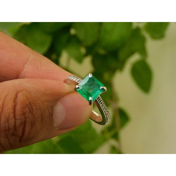 Square Princess Cut Natural Emerald Engagement Ring For Women And Girls / Emerald Ring Christmas Gift Ring