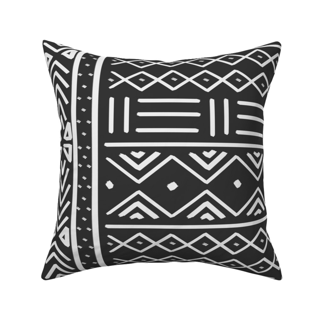 Mudcloth Throw Pillow, Cotton, 18x18, Black & White, Handwoven African  Pillow - Or & Zon