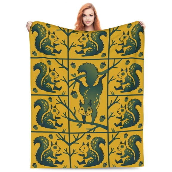 Squirrel Blanket, Cute Squirrel Throw Blanket, Soft Warm Cozy Flannel Blanket for Sofa Couch Bed, Home Decor 50x40