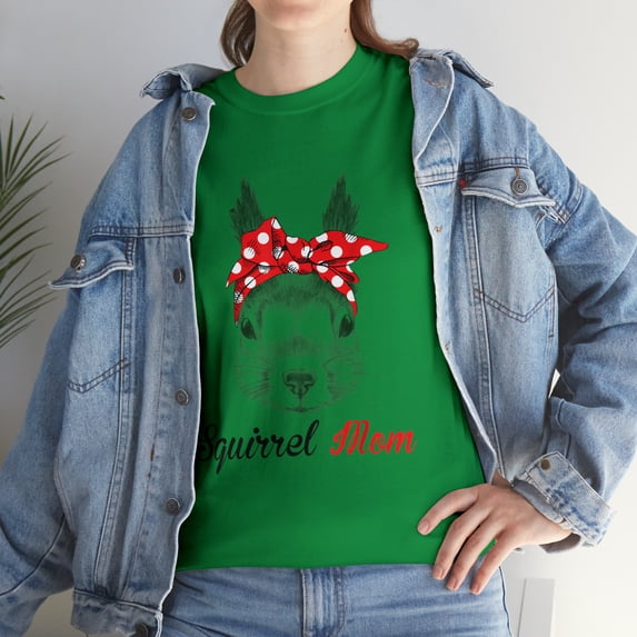 Squirrel Mom Awesome T-Shirt