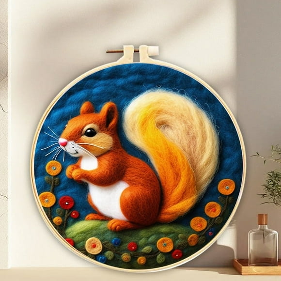 Squirrel Needle Felt Painting Set Beginner Felt Painting Set with Decorative Frame Suitable for Home Decoration Christmas Gift