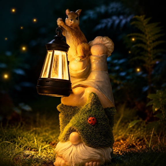 Squirrel Solar Powered Outdoor Garden Statue, Resin Gnome Statue with Solar Light Lantern, Waterproof Solar Sculpture for Patio Yard Lawn Decor
