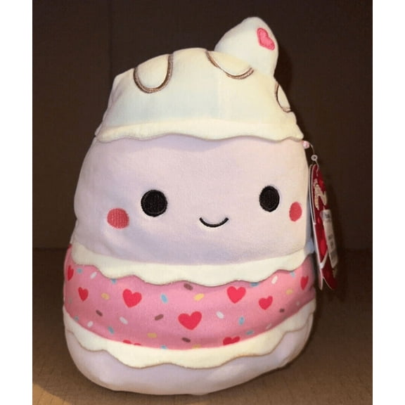 Squishmallow 8" Brinya the Multi-layer Valentine's Day Cake plush new