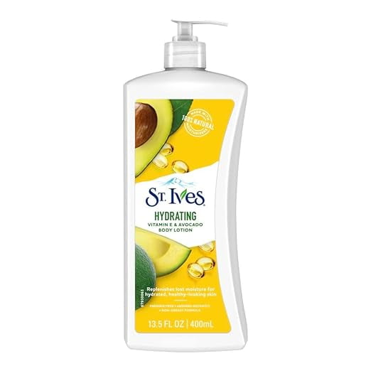 St Ives Hydrating Vitamin E And Avocado Body Lotion 400ml 9537