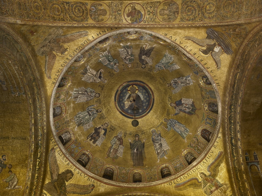 St Marks Basilica Canvas Art - (24 x 18)