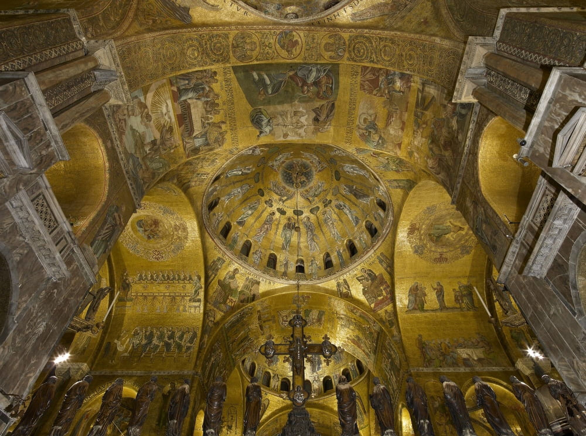 St Marks Basilica Canvas Art - (36 x 24)