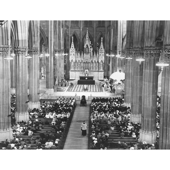 St. Patrick'S Cathedral History (24 x 18)