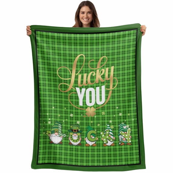 St. Patrick's Day Blanket Soft Cozy Warm Throw Blanket for Couch, Plush Fuzzy Flannel Fleece Blankets for Sofa, Lucky Gnomes Shamrock Green Plaid Bed Blankets Lightweight Gifts for Women, 30"x40"