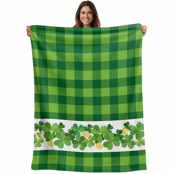 St. Patrick's Day Blanket Soft Cozy Warm Throw Blanket for Couch, Plush Fuzzy Flannel Fleece Blankets for Sofa, Lucky Shamrock Grasses Green Plaid Bed Blankets Lightweight Gifts for Women, 30"x40"