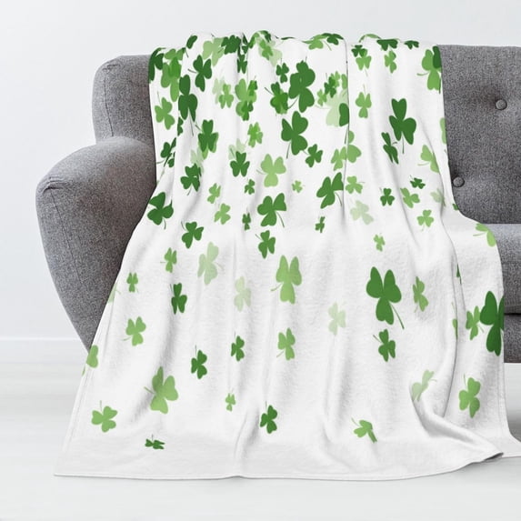 St. Patrick''s Day Blanket St. Patrick''s Day Gifts Green Clover Lightweight Cozy Soft Flannel Bed Blanket for Living Room Couch Sofa 40" x 50" for Kids Women Men