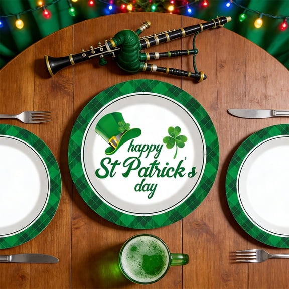 St. Patrick's Day Party Supplies Set - Disposable Green Clover Tableware for Irish Themed Parties
