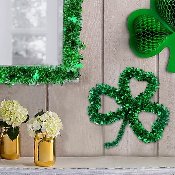 St. Patrick's Day Shamrock Wreath, Green Gold Metallic Tinsel Garland for Front Door, PVC Irish Festival Hanging Decoration, Versatile Spring Wall Decor, 1PC