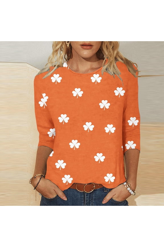 St. Patrick's Day T-Shirt for Women Classic Small Shamrock Pattern Three Quarter Sleeve Crewneck Relaxed Fit Festive Holiday Graphic Top