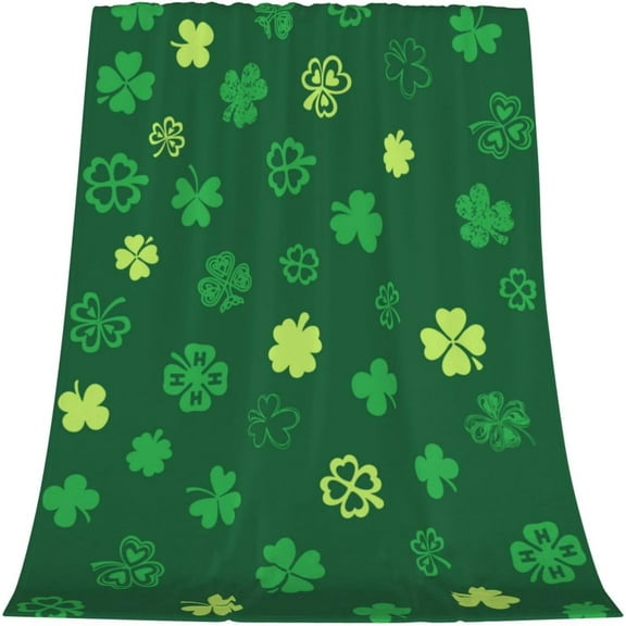 St. Patrick''s Day Throw Blanket, Lightweight Super Soft Cozy Fleece Green Lucky Shamrocks Irish Clover Pattern Bed Blanket Warm Flannel Blanket Gift for Sofa Couch Chair 40" x 50"