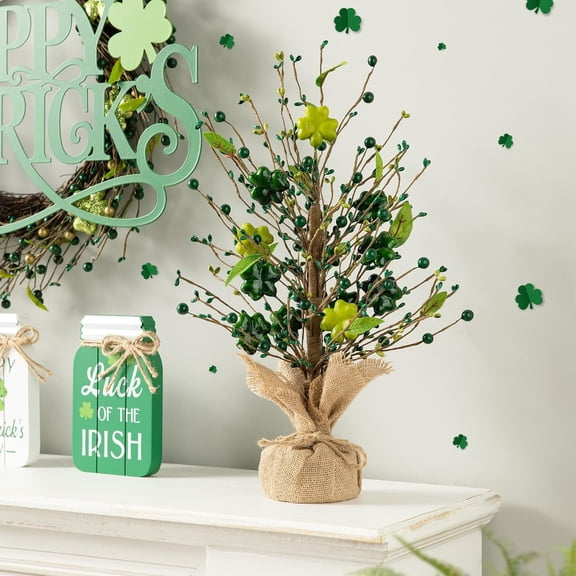 St Patrick's Table Tree, 15.7" Shamrock Shaped Berries and Leaves Artificial Plant Foam Table Tree Indoor Green Berry Stems Holiday Decor with Burlap Base