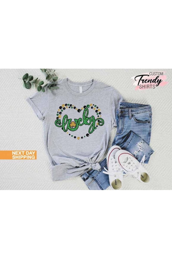St Patricks Day Shirt, Shamrock Tshirt, St Patricks Gift, Four Leaf Clover Tee, Women St Pattys Shirt, Patricks Day Tee,Cute St Pattys Shirt TSHIRT All Size S-5XL