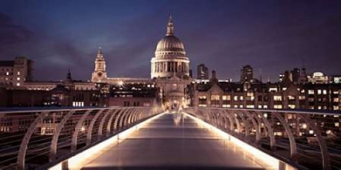 St Pauls Catedral from the Millennium Bridge Canvas Art - Assaf Frank (24 x 48)