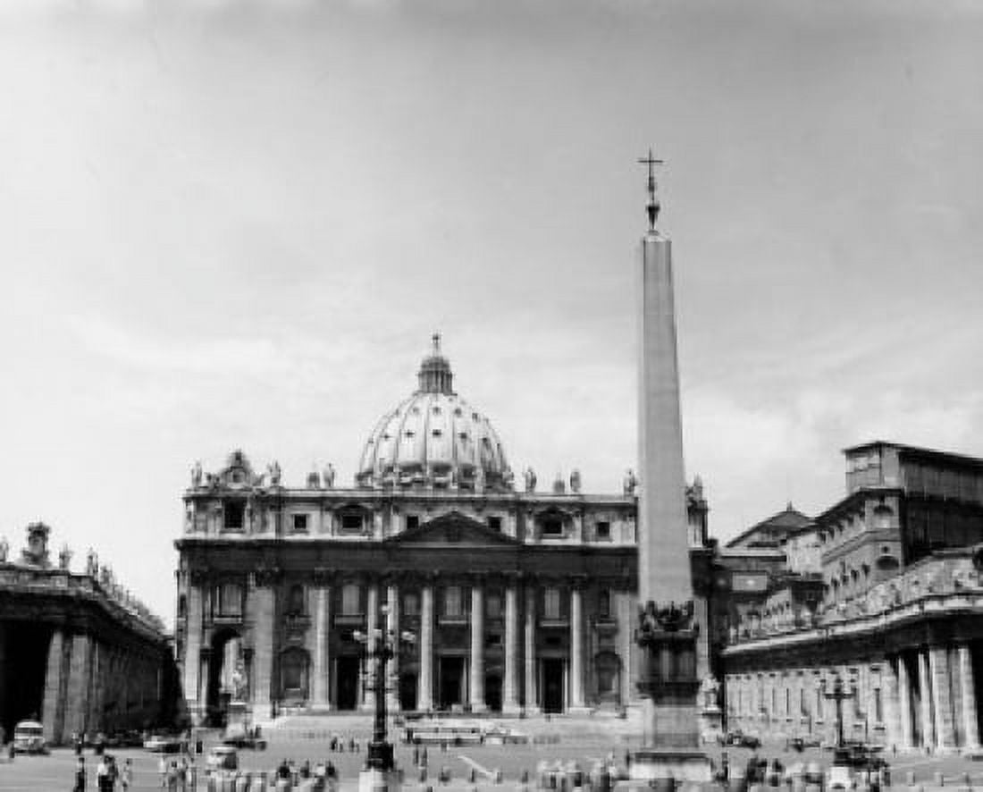 St Peters Basilica Vatican City Canvas Art - (24 x 36)