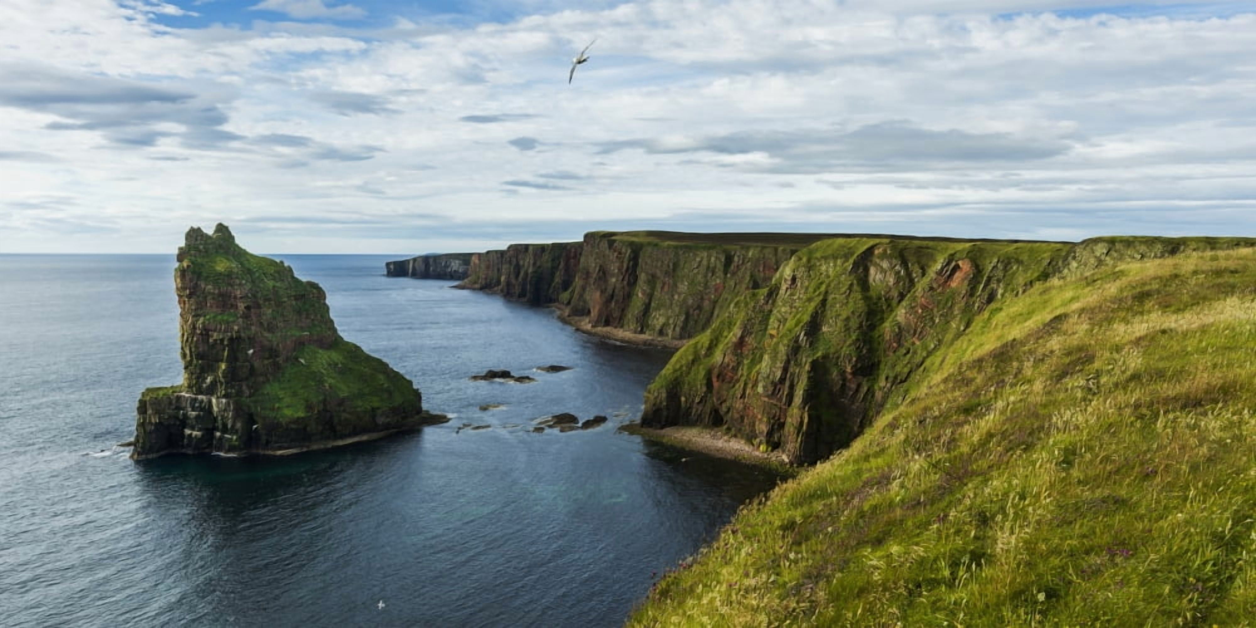Stacks of Duncansby and the rugged coastline of Duncansby Head Scotland Canvas Art - Keith Levit Design Pics (22 x 11)