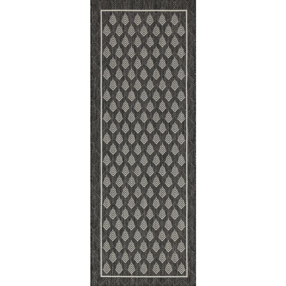 Stain-resistant Polypropylene Yarn Rug - Add Elegance to Indoor/Outdoor Spaces