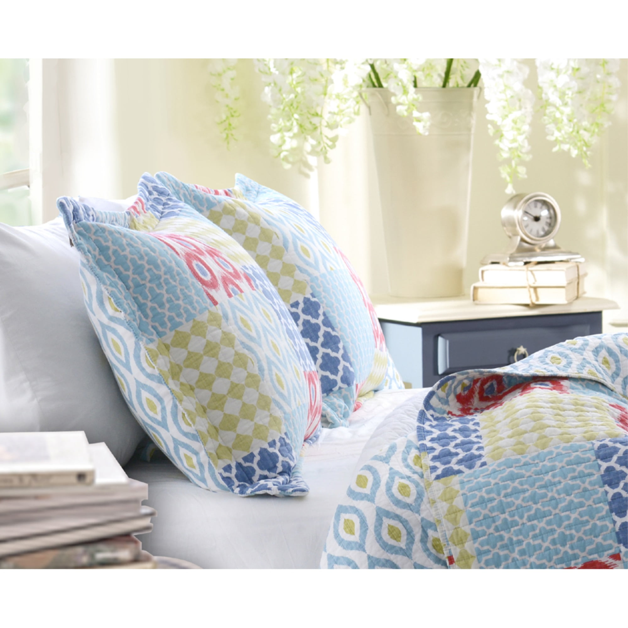 Fabric King Size Pillow Sham with Distinct Geometric Pattern