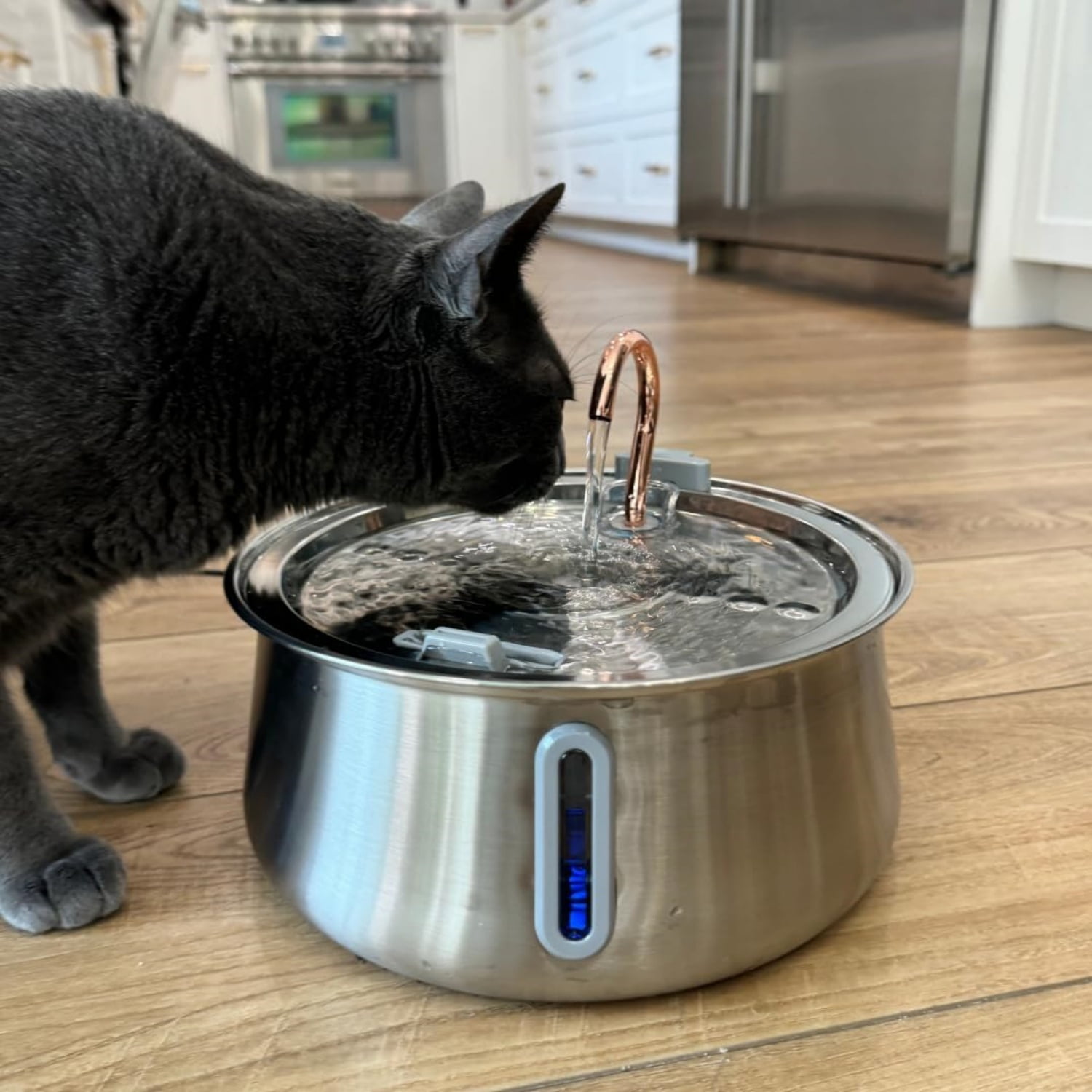 Stainless Steel Cat Water Fountain Automatic Drinking Fountain, Quiet Circulating Water Bowl, Dishwasher Safe, Indoor Pet Fountain for Hydrated Healthy Cats (Stainless Steel, 4L Corded)