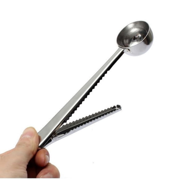 Stainless Steel Coffee Scoop with Clip – 2-in-1 Coffee Measuring Spoon (1 Tbsp) for Ground Coffee, Tea, Protein – Rustproof, Dishwasher Safe, Bag Sealer for Freshness(1 PCS)
