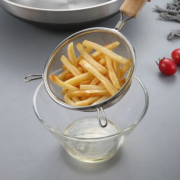 Fine Mesh Kitchen Strainer - 22cm Single Sieve with 304 Stainless Steel & Wood Handle | For Sifting, Straining, Draining