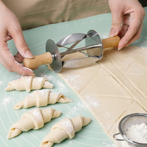 Stainless Steel Croissant Cutter, Irregular Roller Cutter With Wooden Handle, Useful Kitchen Baking Tool