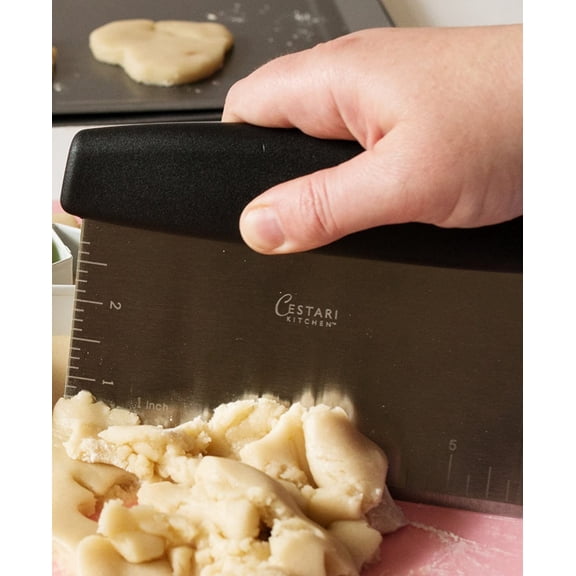 Stainless Steel Dough Scraper Knife - Professional Heavy Duty Chopper Cutter for Pastry Nuts Herbs Chocolate Pizza Bread Baking