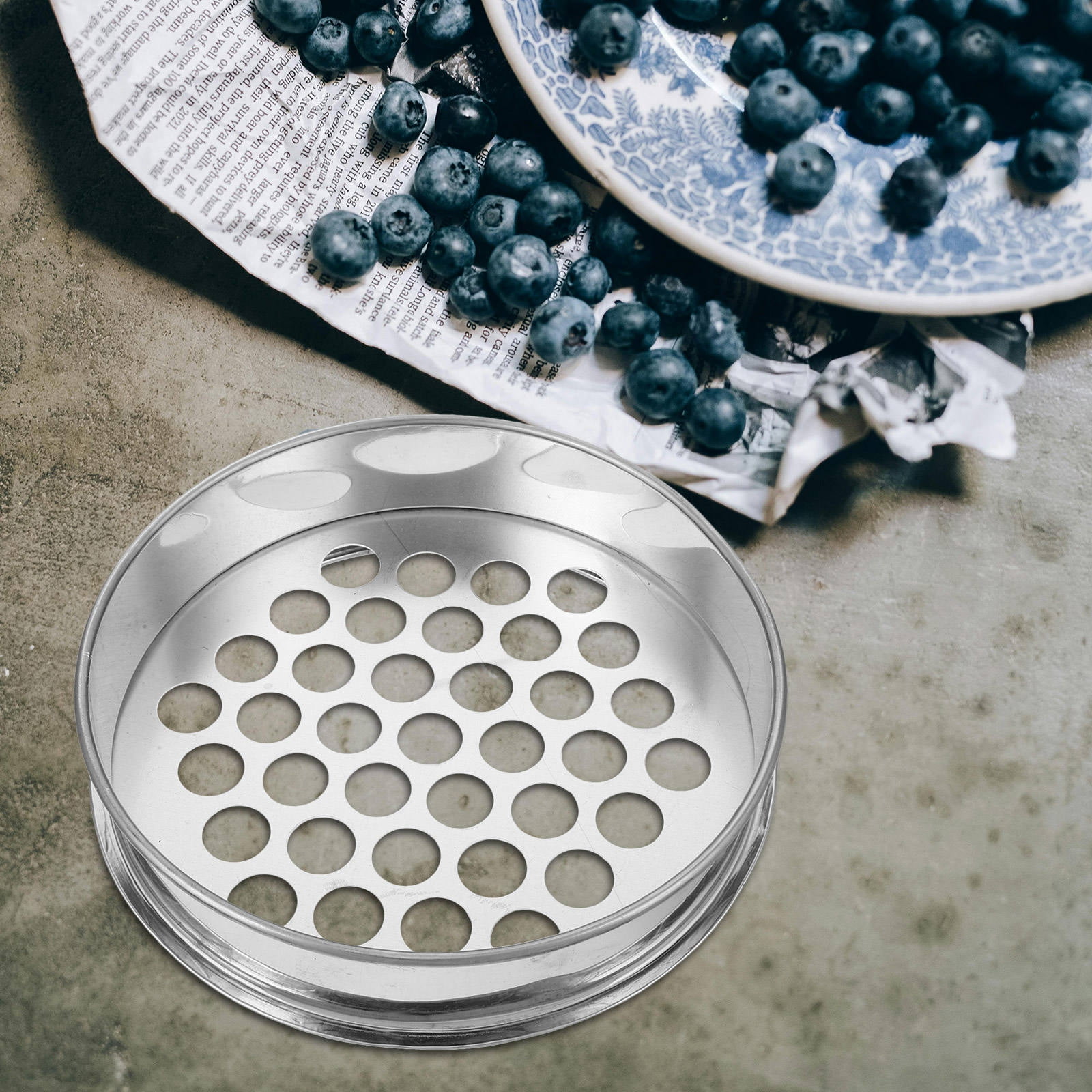 Stainless Steel Round Hole Sieve 8.25x8.25x2.16 Inches with 0.79 Inch ...