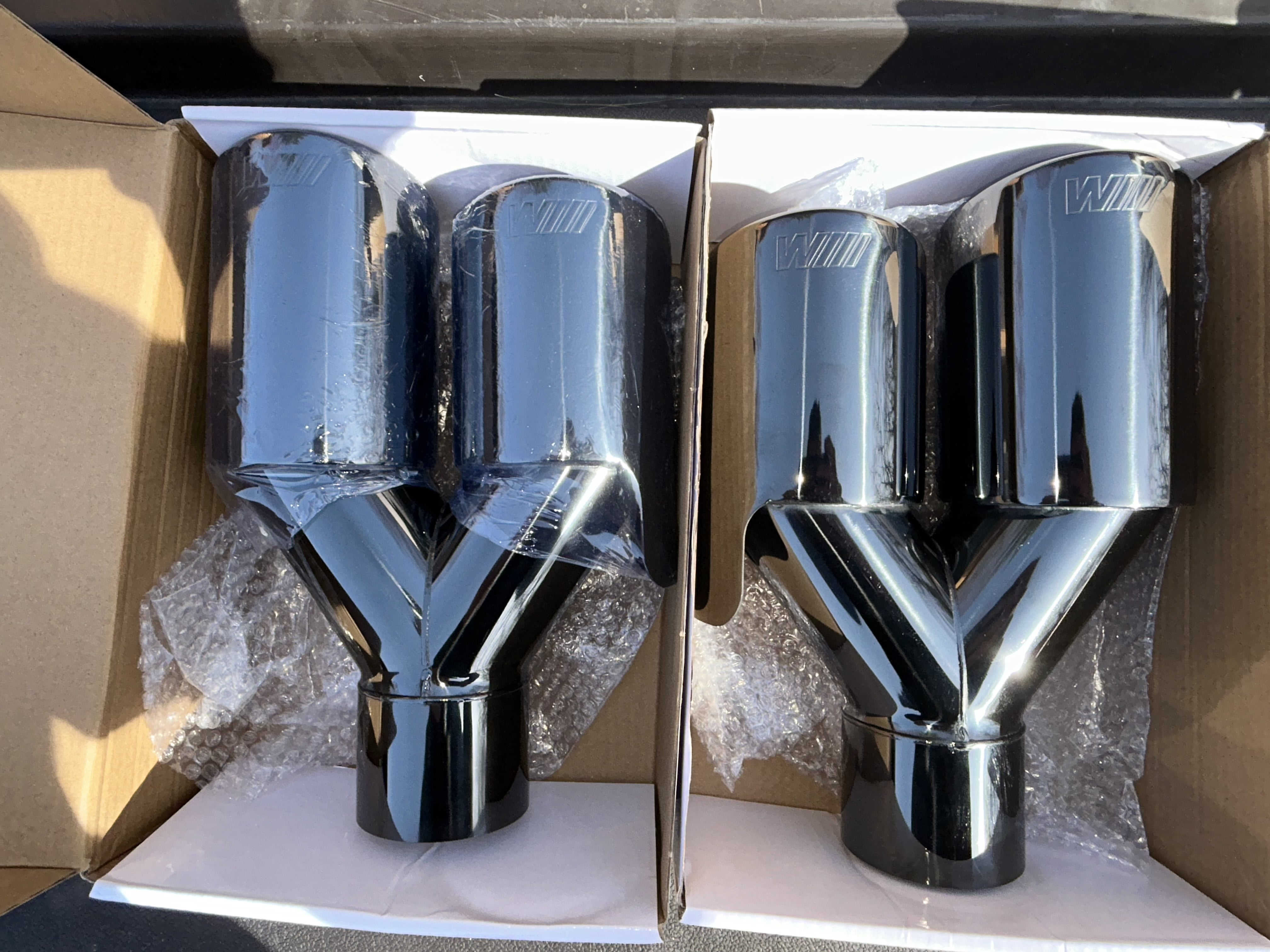 Stainless steel exhaust tips Bmw M logo Quad pipes set of 2 Gloss black