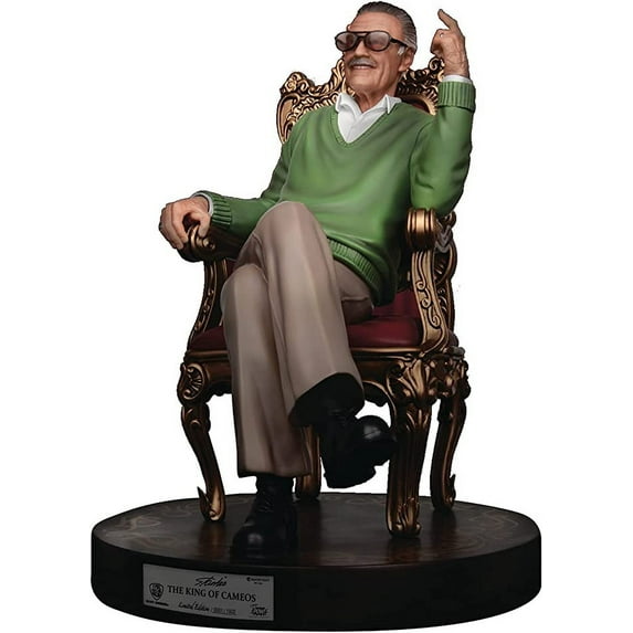 Stan Lee: The King Of Cameos Master Craft Table Top Statue