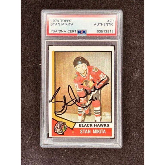 Stan Mikita autographed Chicago Blackhawks 1974-75 Topps card PSA/DNA