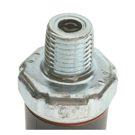 Standard Ignition Engine Oil Pressure Switch P/N:PS-304 Fits select: 2002 CHEVROLET AVALANCHE, 1999 CHEVROLET SUBURBAN