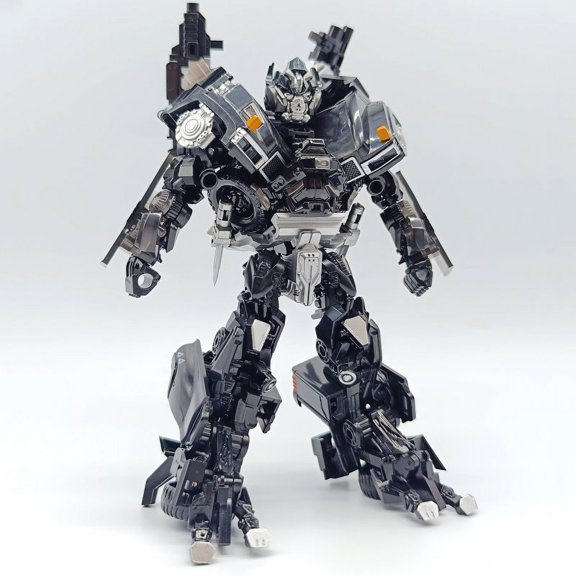 6.7-Inch Deformation Robot Toys Model SS14 KO Vertion Ironhide Action Figure (TW-1026,General Edition)