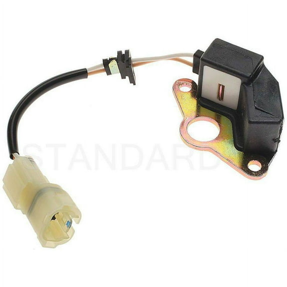 Standard PC305 Crankshaft Position Sensor, Intermotor
