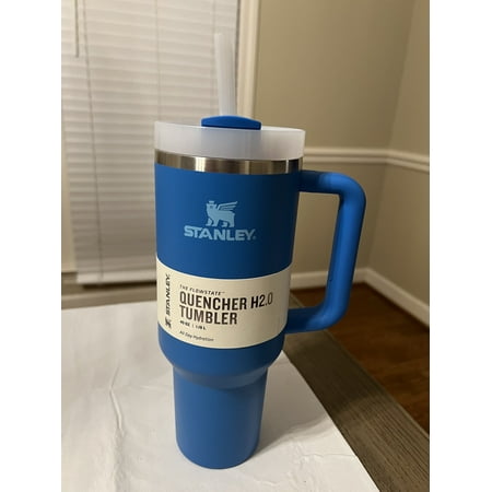 Stanley 40 oz. Quencher H2.0 FlowState Tumbler Azure
