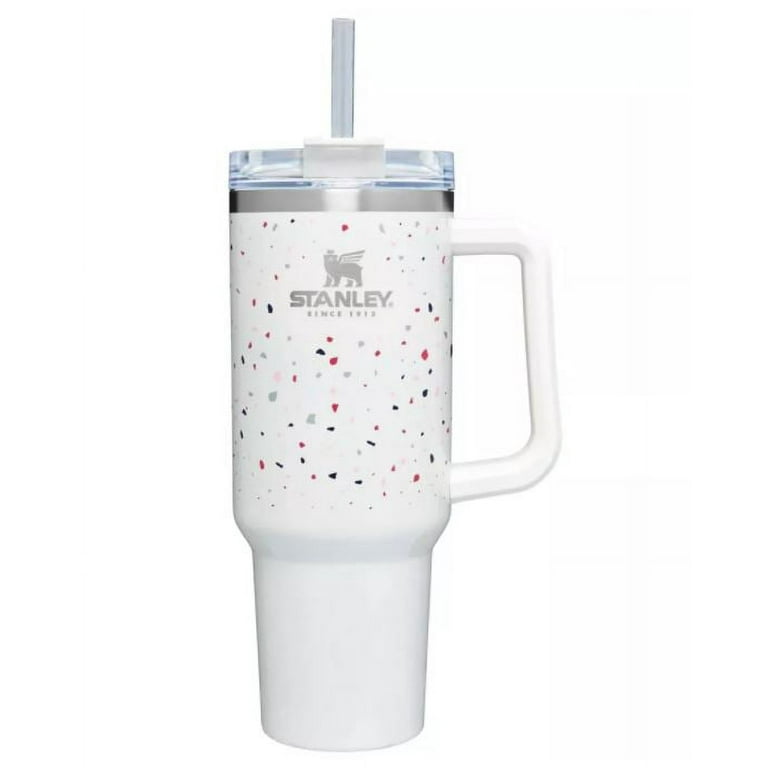 New with Tags Stanley Adventure Quencher Travel Tumbler 40 Ounces - Cream