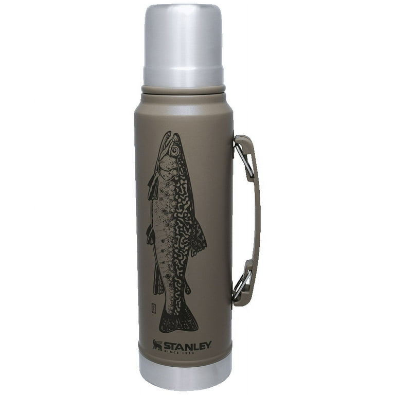 Stanley Heritage Classic Stainless Steel Vacuum Insulated Water Bottle,  1.1QT 