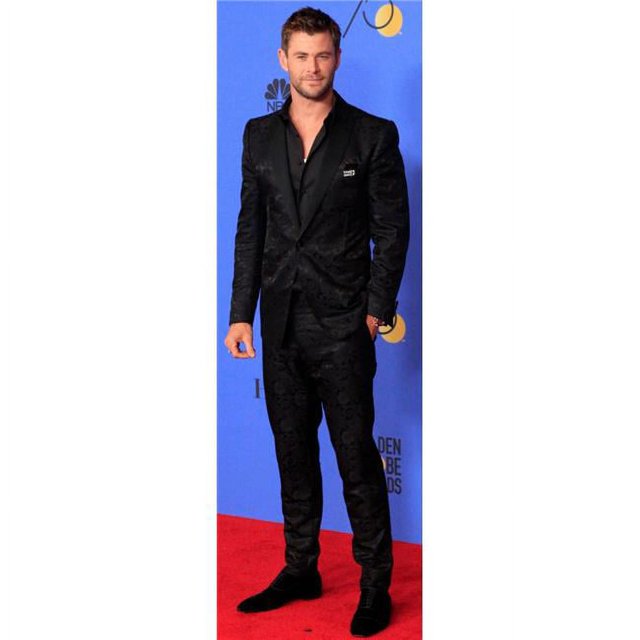 Star Cutouts SC2147 Chris Hemsworth Cardboard Cutout