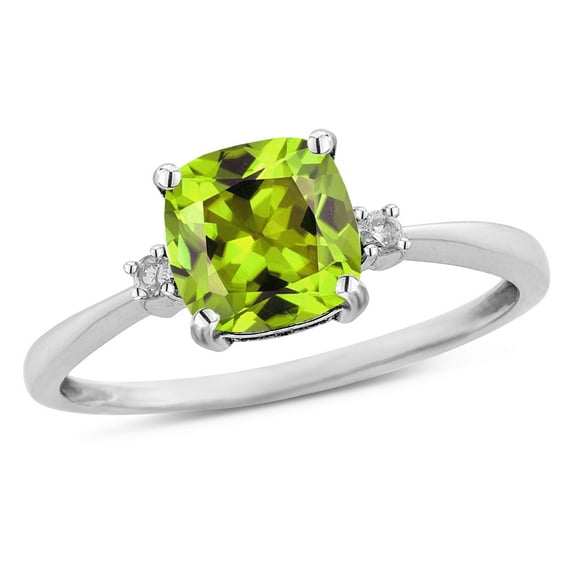 Star K� 7mm Cushion-Cut Genuine Peridot Classic three 3 stone Engagement Promise Ring