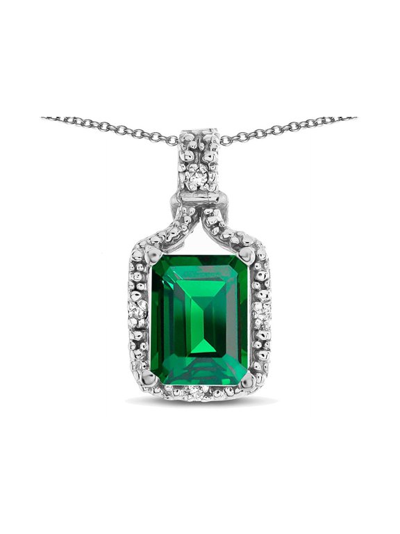 � Antique Vintage Look Emerald Cut 8x6 Simulated Emerald Octagon Pendant