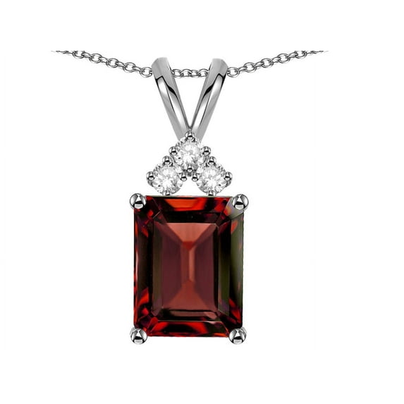 Star K � Emerald Cut 10x8 mm Genuine Garnet Pendant Necklace